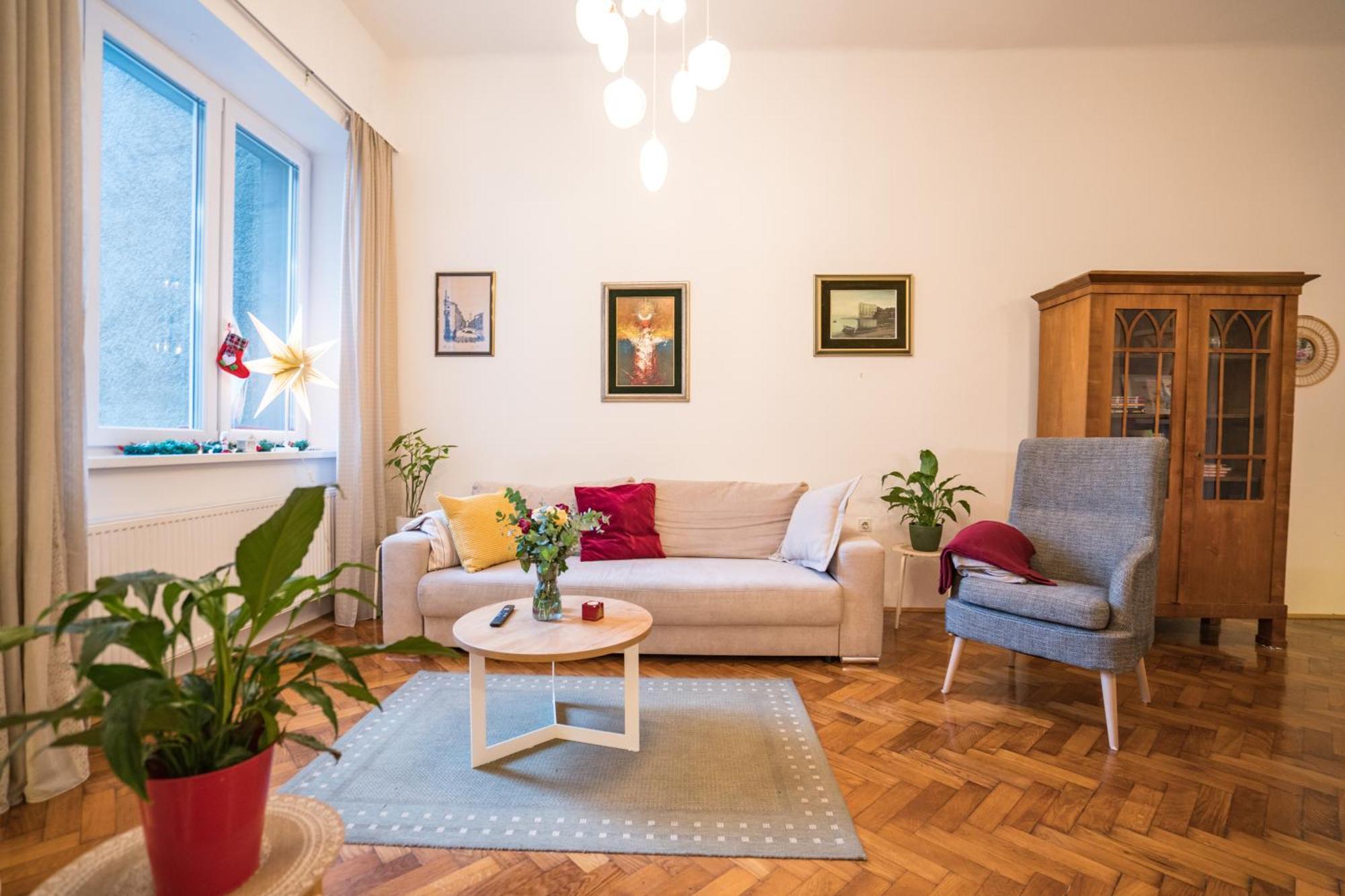 Apartman Iris Zagreb Eksteriør bilde